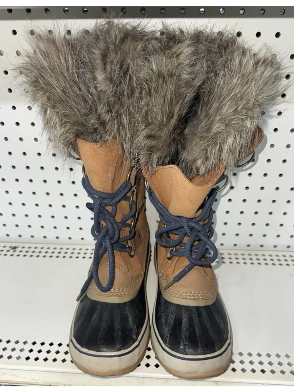 Sorel excellent see